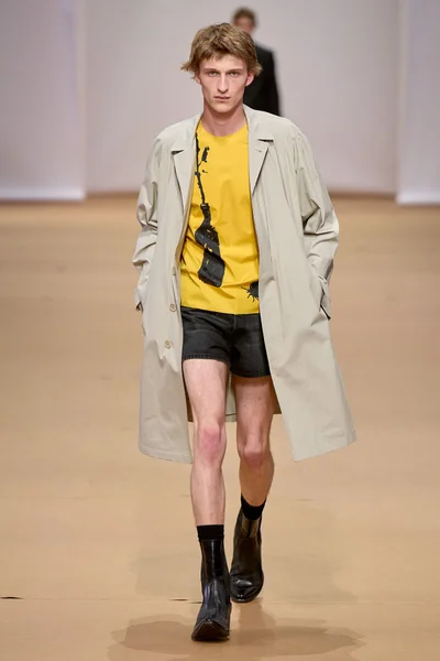 Look 42